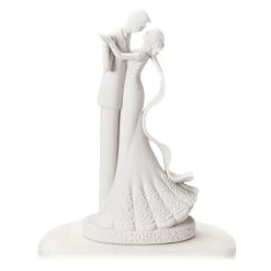 Roman Figurine (51039)